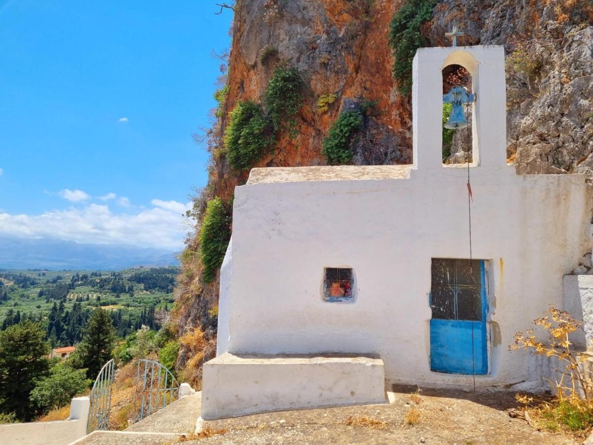 Olga'S Filoxenia - Villa Aladanos-Private Pool And Heated Jacuzzi Makhairoí المظهر الخارجي الصورة