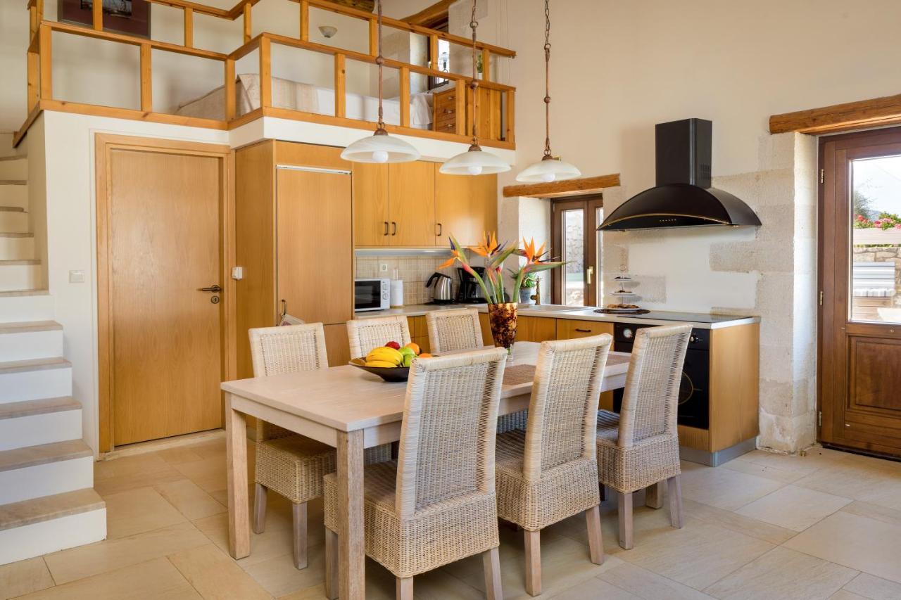 Olga'S Filoxenia - Villa Aladanos-Private Pool And Heated Jacuzzi Makhairoí المظهر الخارجي الصورة