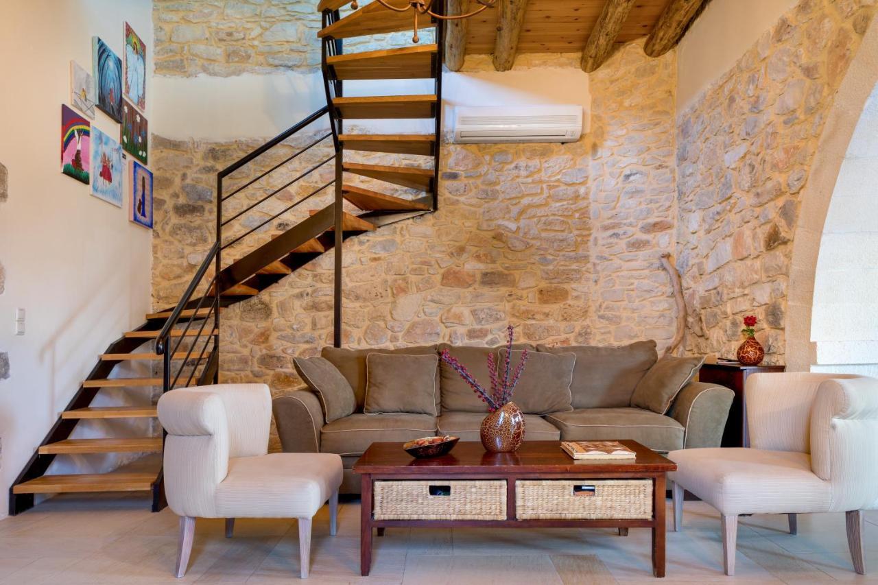 Olga'S Filoxenia - Villa Aladanos-Private Pool And Heated Jacuzzi Makhairoí المظهر الخارجي الصورة