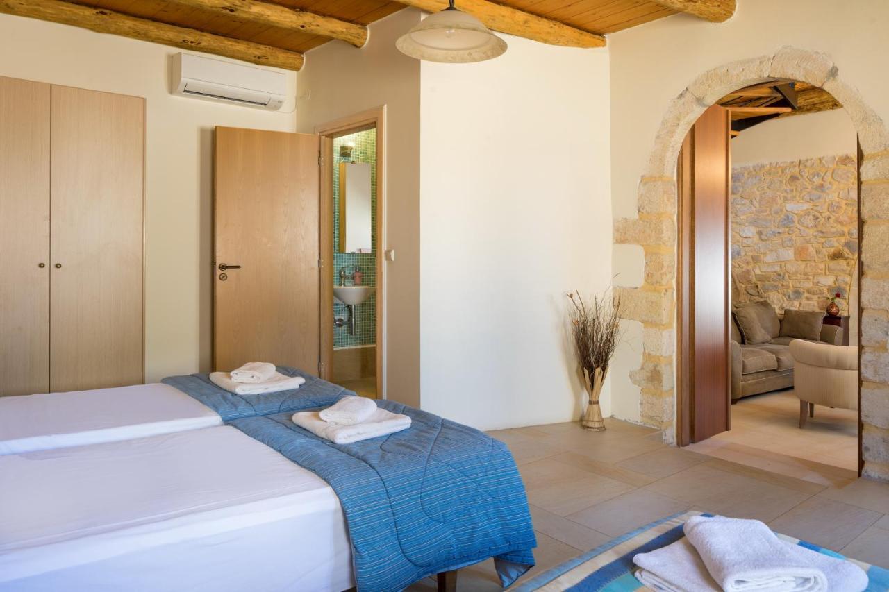 Olga'S Filoxenia - Villa Aladanos-Private Pool And Heated Jacuzzi Makhairoí المظهر الخارجي الصورة